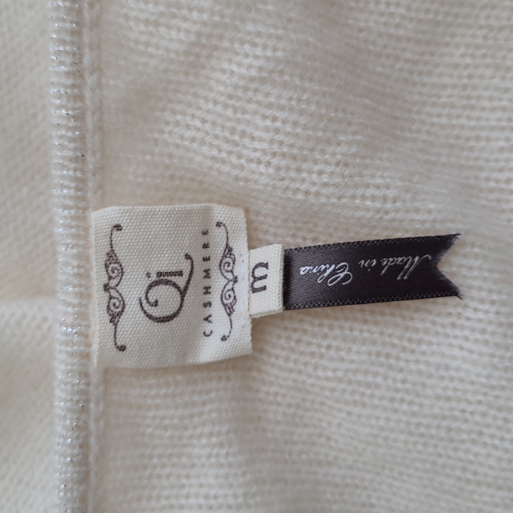 Qi Women's Cashmere Wrap Cardigan - Picture 8 of 10